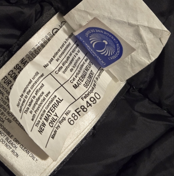 Canada Goose Authentic (see labels) - Picture 10 of 11